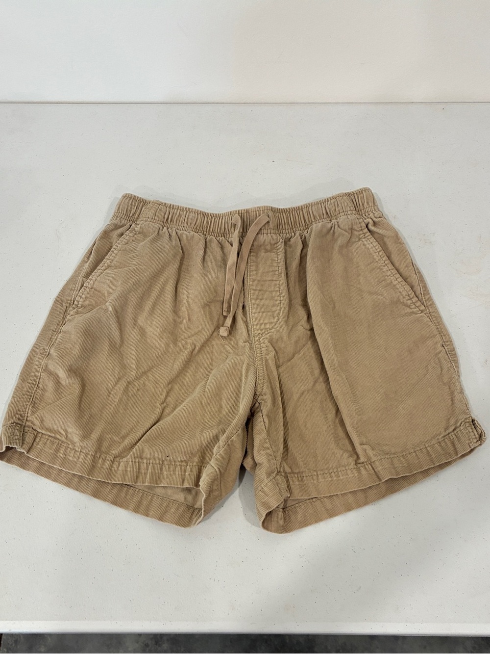 Old Navy Mens Corduroy Jogger Shorts Tan Khaki Size Small 5 Inseam Elastic Waist